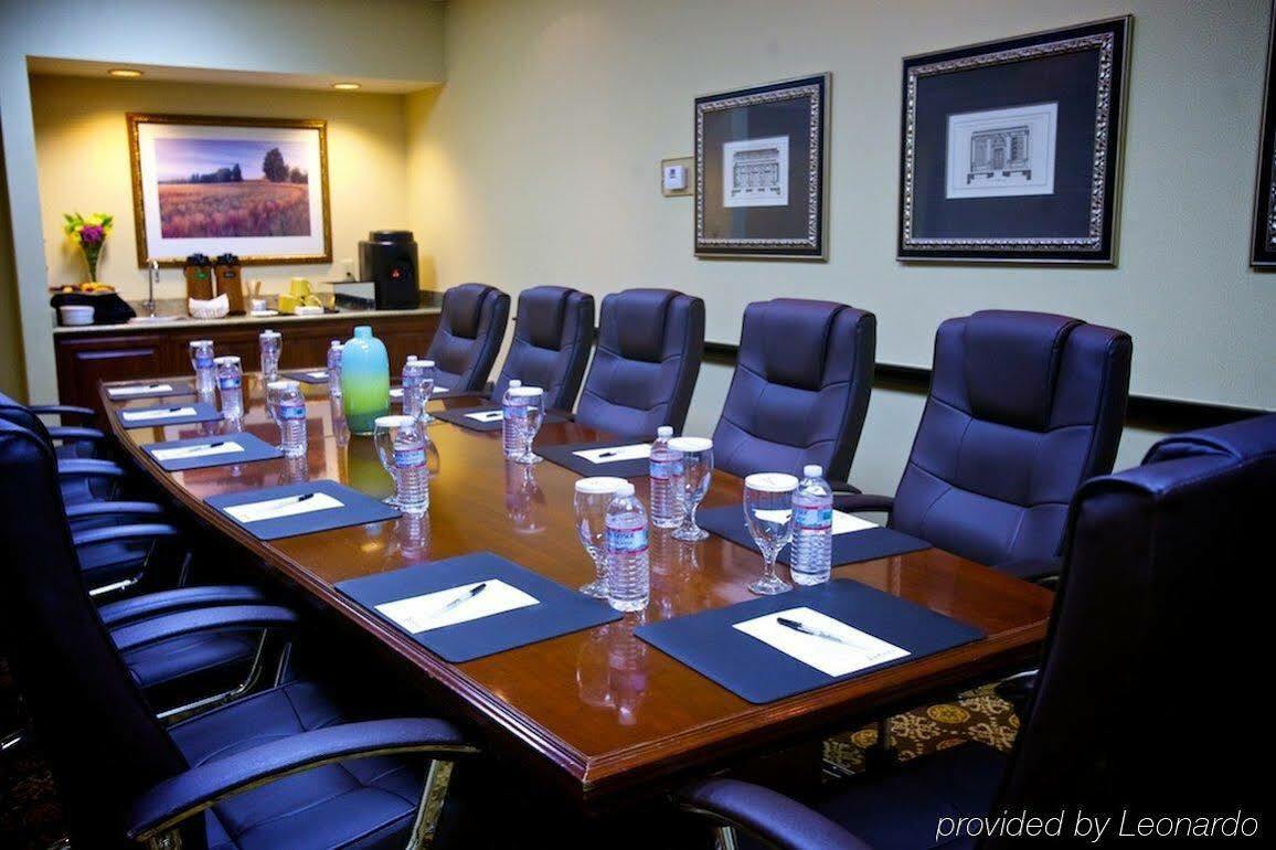 Radisson Hotel Nashville Airport Business photo