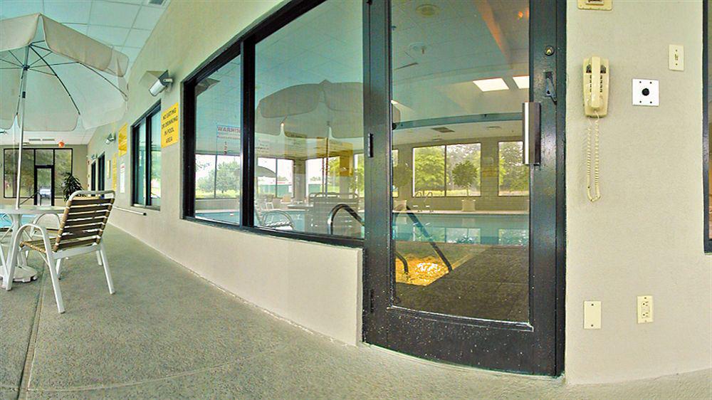Radisson Hotel Nashville Airport Exterior photo